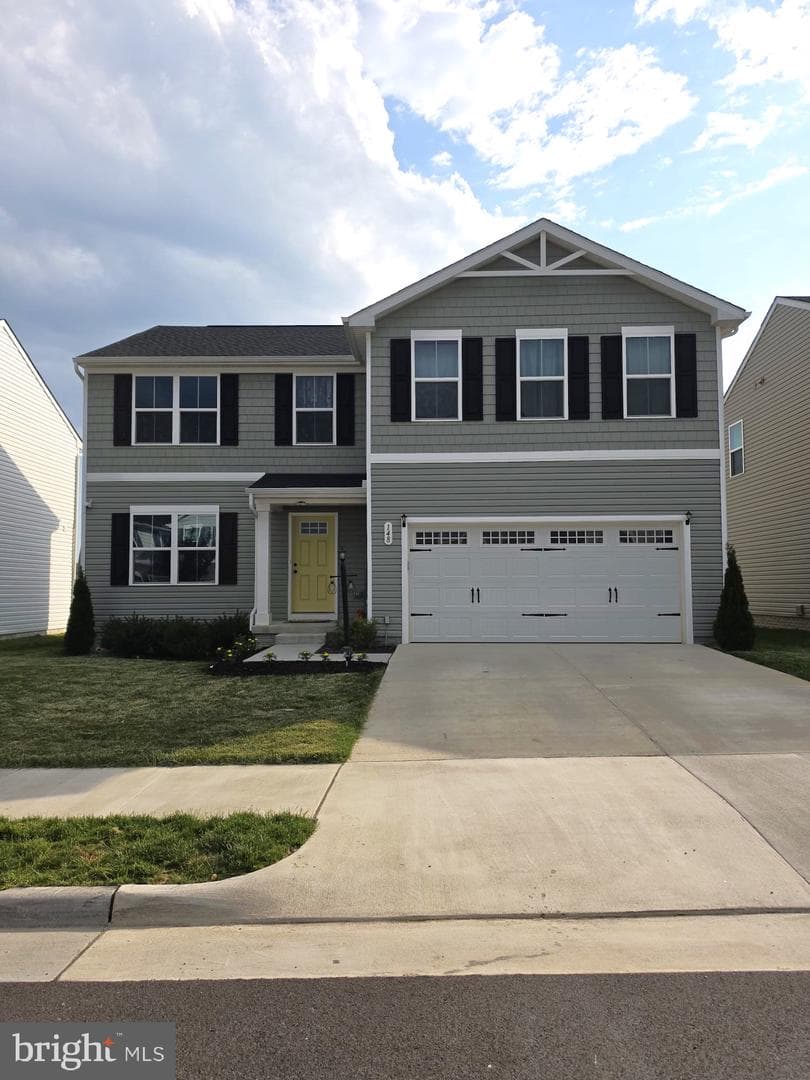 148 Dursley, Middletown