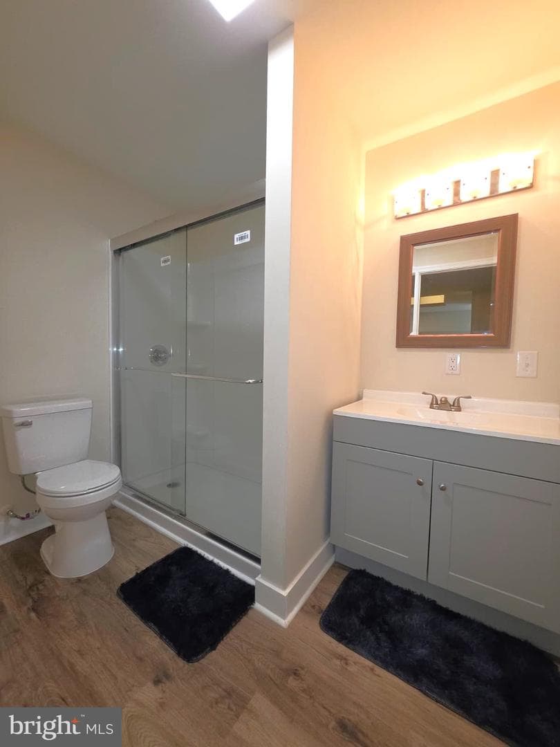 148 Dursley photo 18