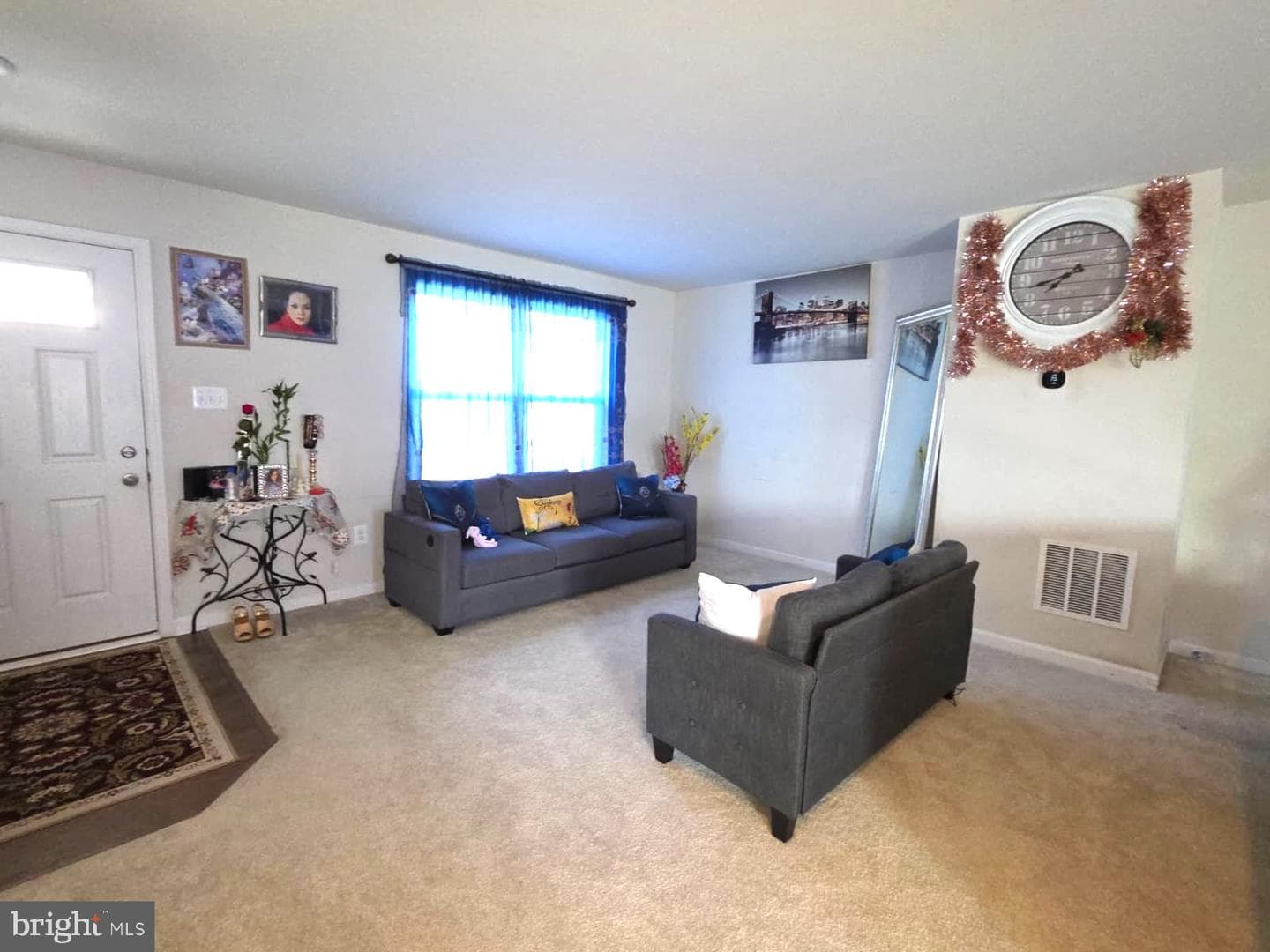 148 Dursley, Middletown