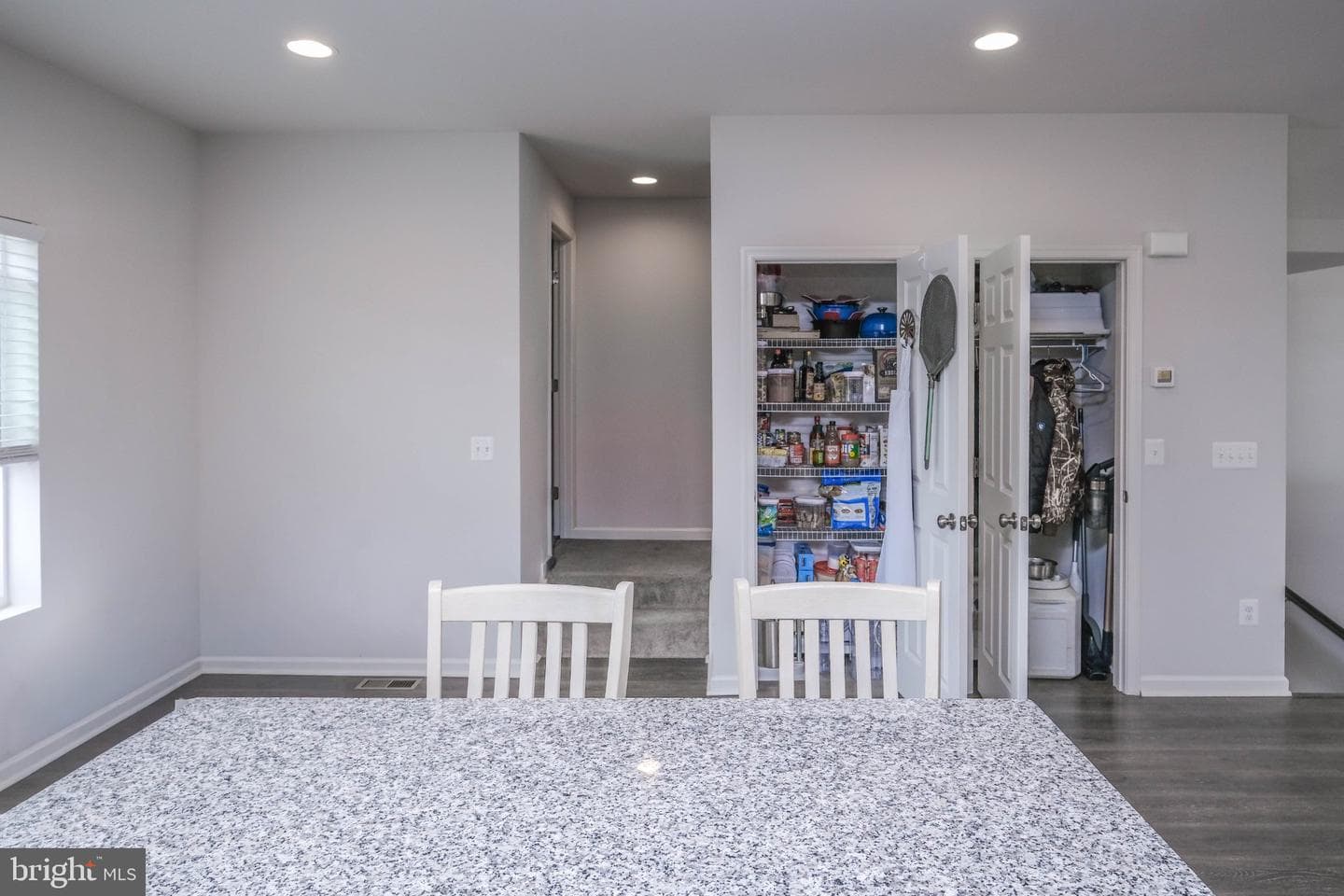 218 Parkland Drive photo 11