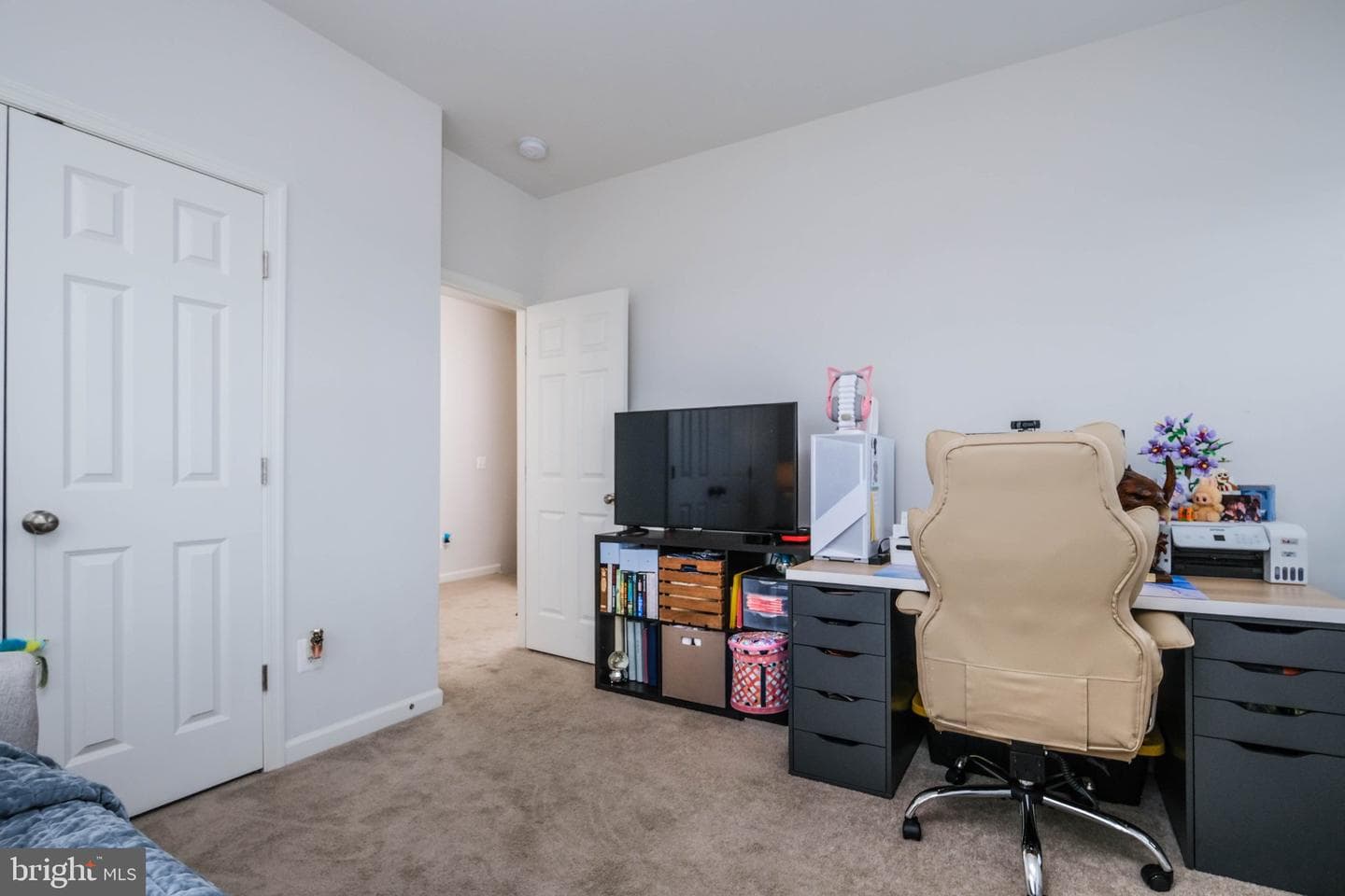 218 Parkland Drive photo 17