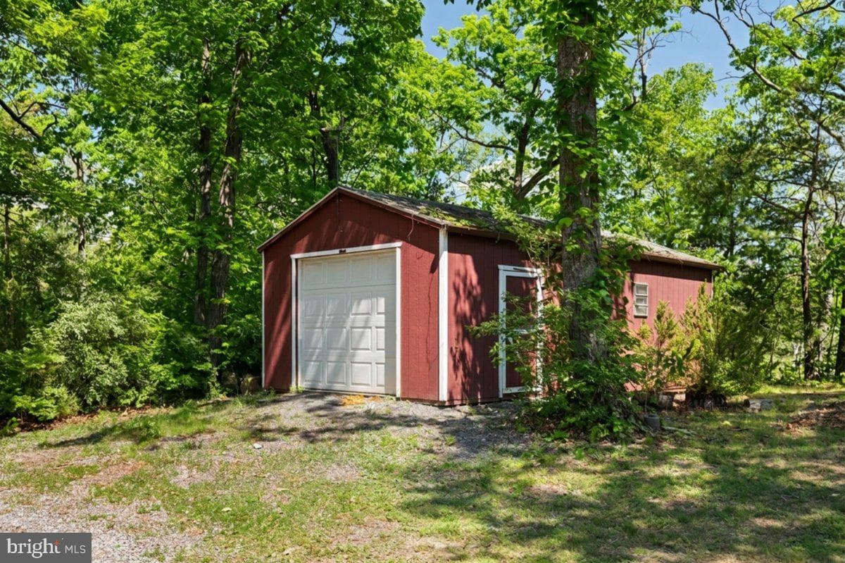 171 Amberwood Lane photo 19