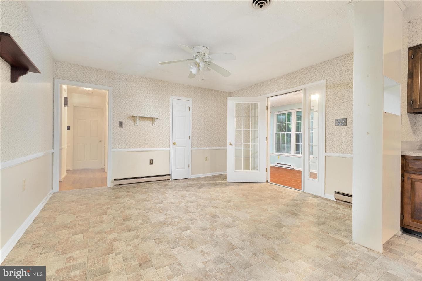 111 Wythe Avenue photo 16