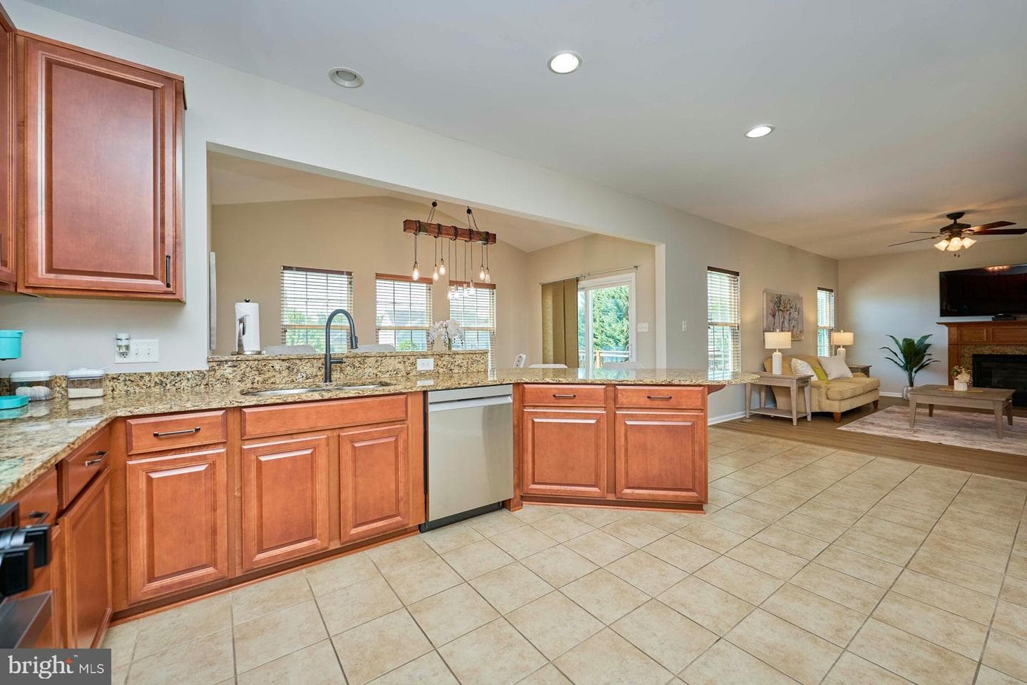 245 Mackenzie Lane photo 11