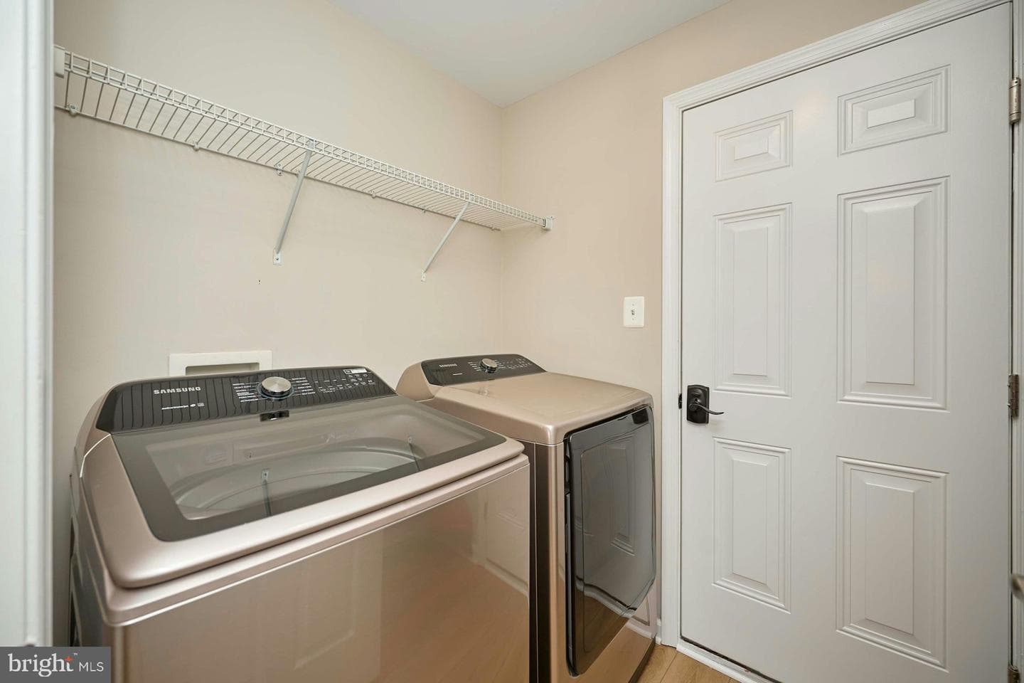 245 Mackenzie Lane photo 33