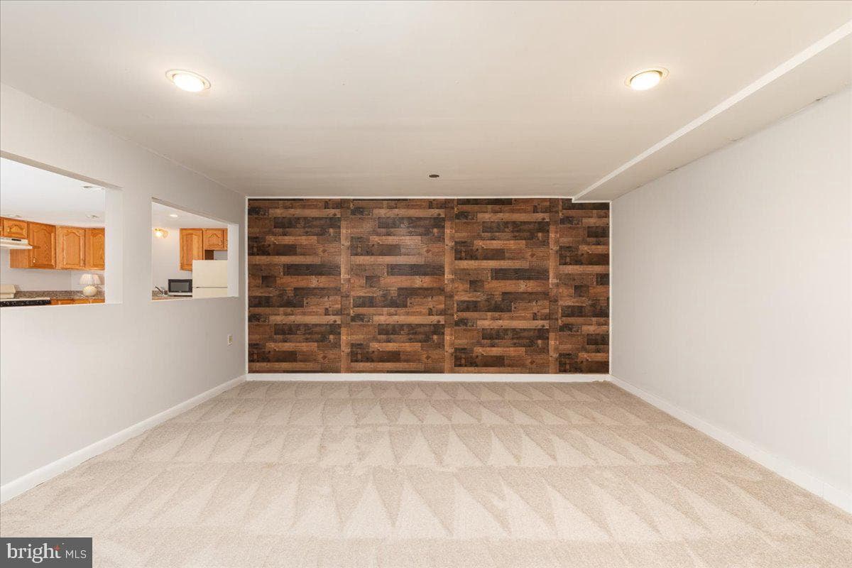 110 Grindstone Drive photo 45