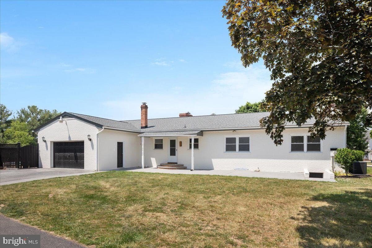 110 Grindstone Drive photo 52