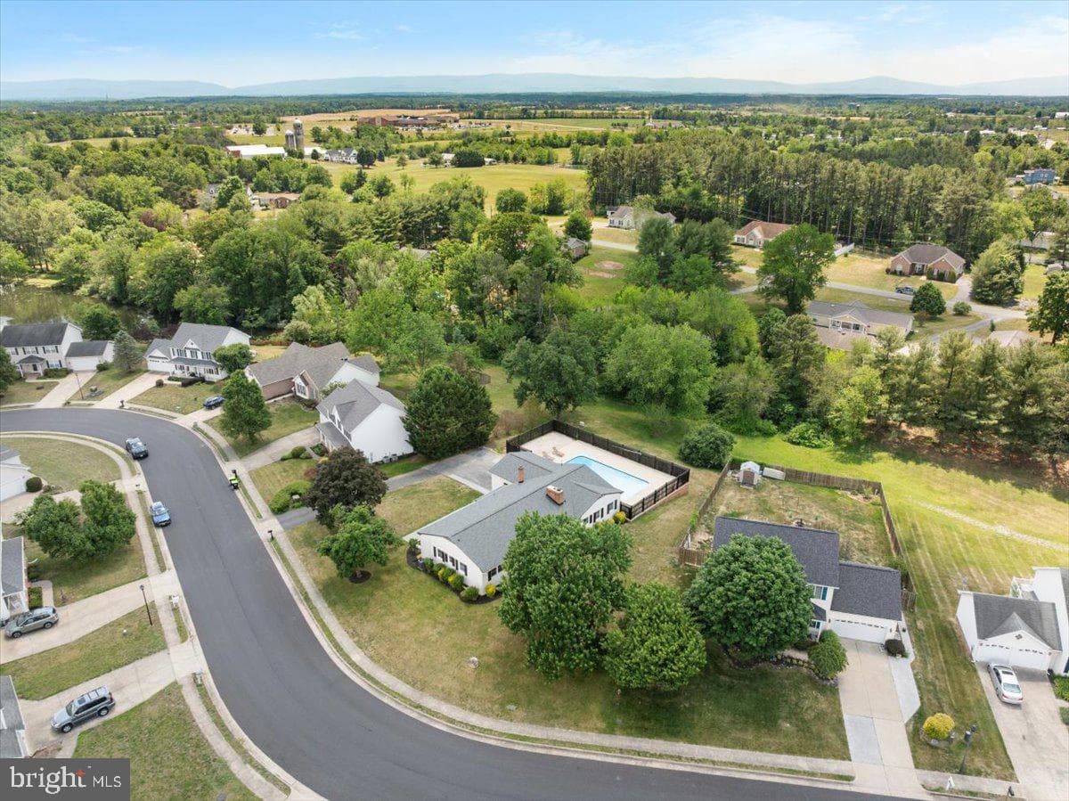 110 Grindstone Drive photo 56