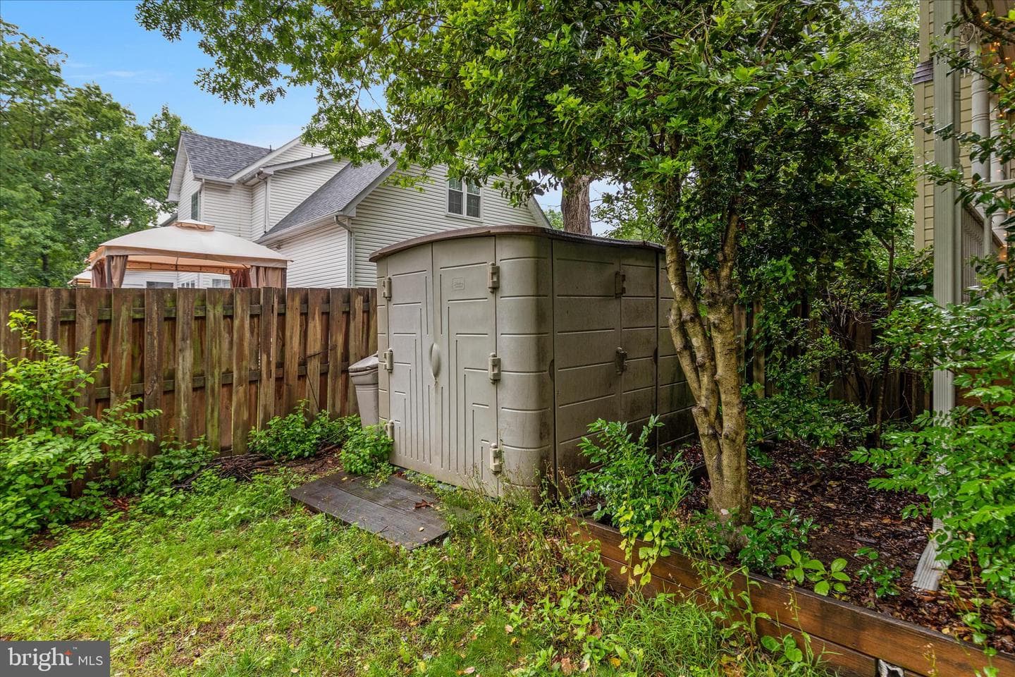222 Cavalry Drive photo 41