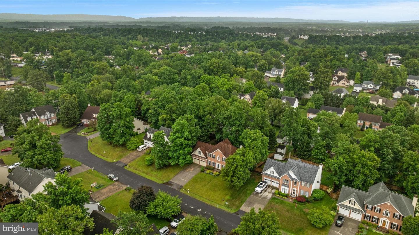 222 Cavalry Drive photo 45