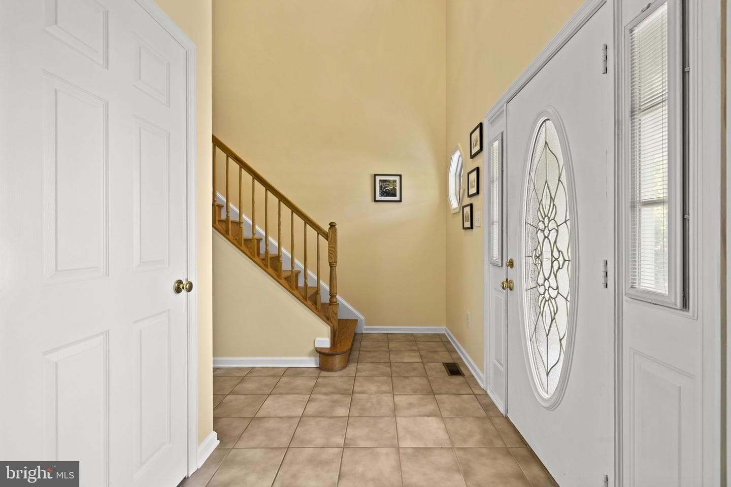141 Caspian Drive photo 3