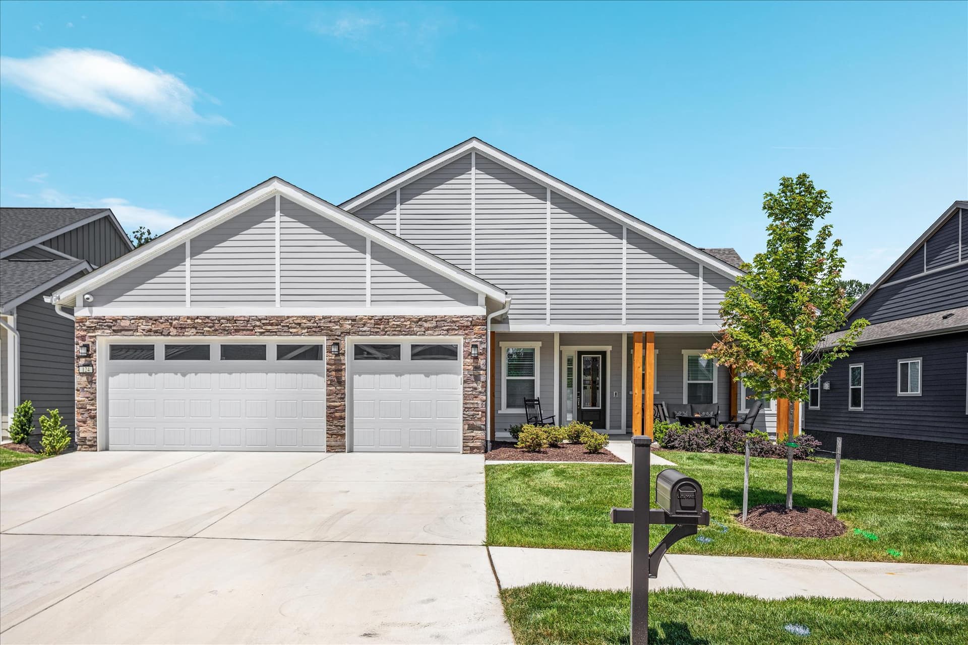 124 Nandina Place, Lake Frederick