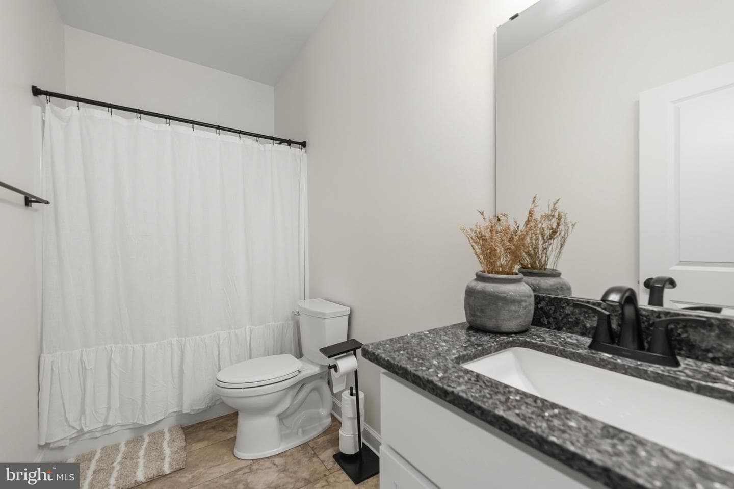 527 Grouse Drive photo 20