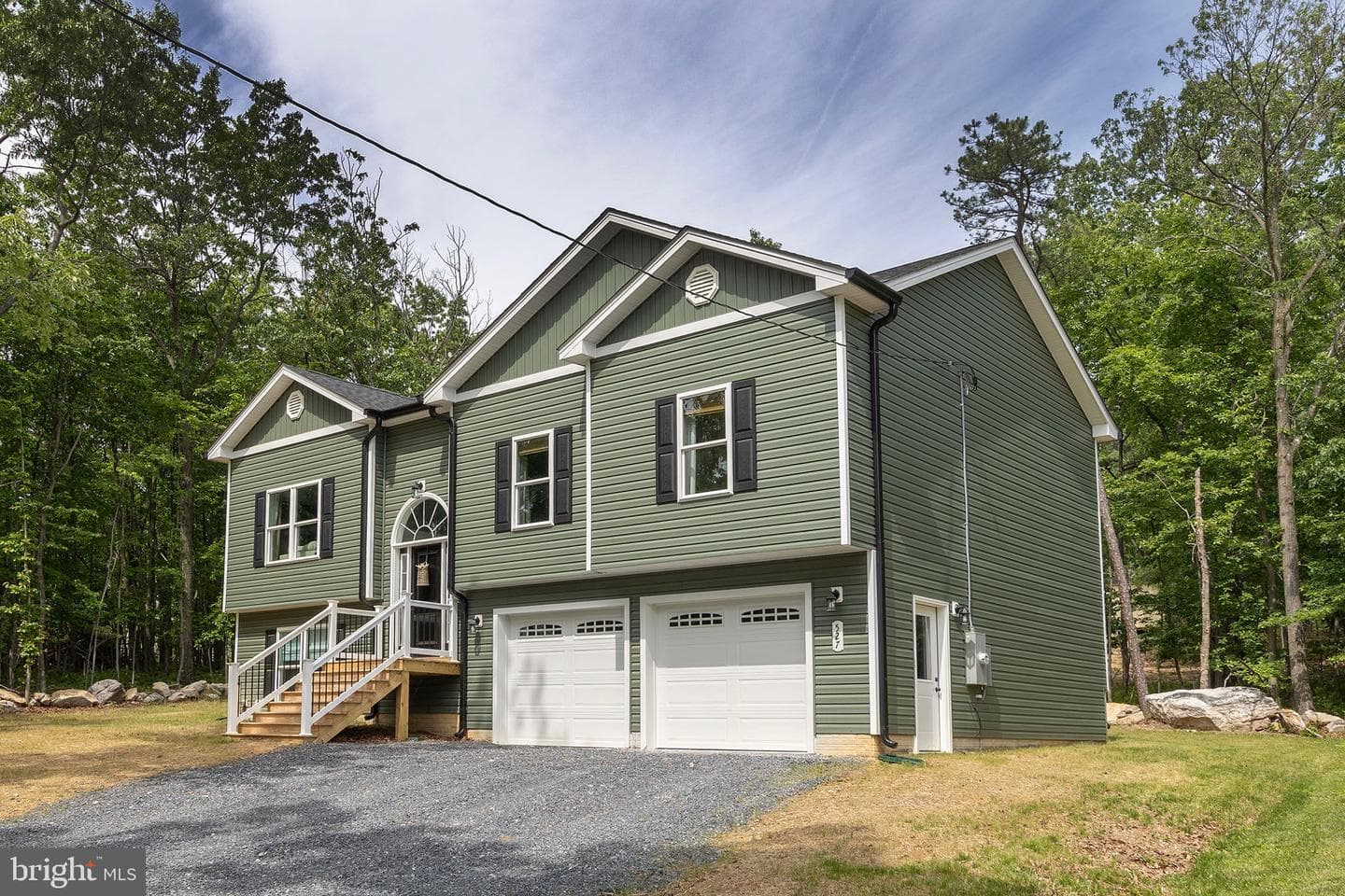 527 Grouse Drive photo 30