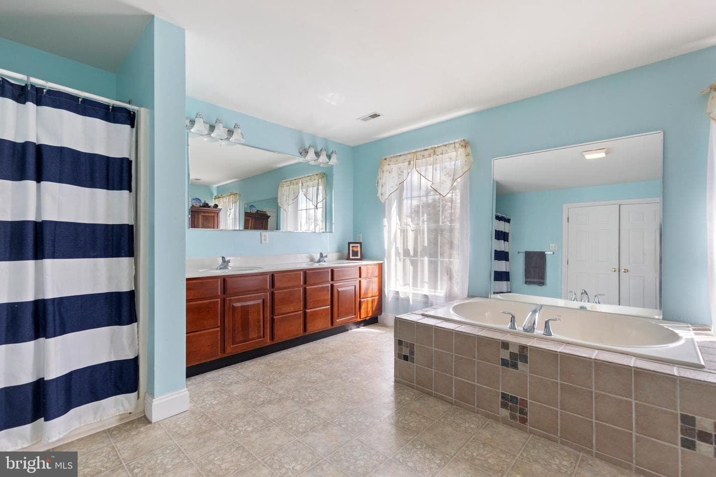 3336 Hunting Ridge Road photo 20