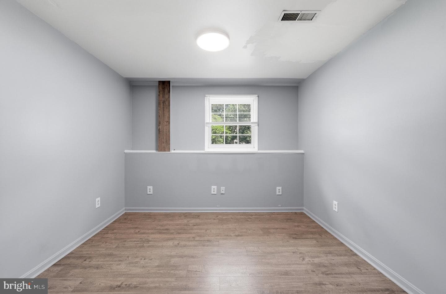 303 Pembridge Drive photo 30