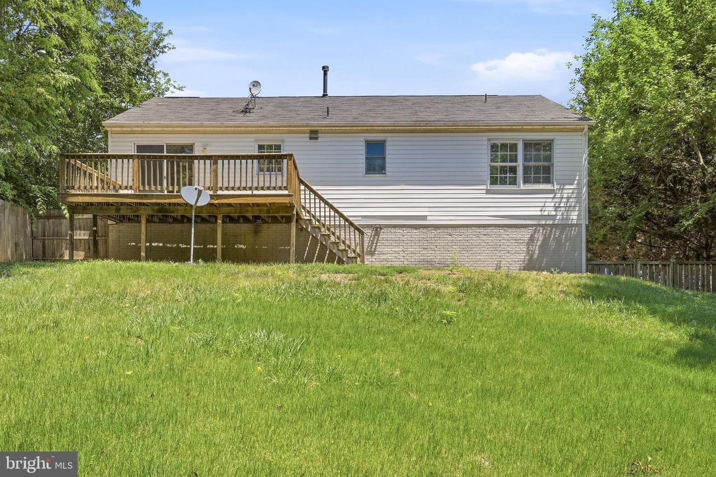 303 Pembridge Drive photo 45