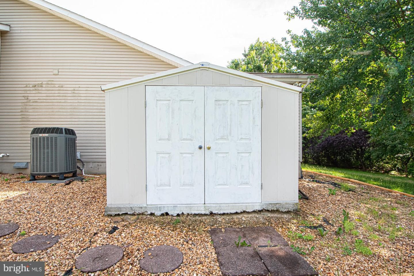 1001 N Timber Ridge Road photo 63