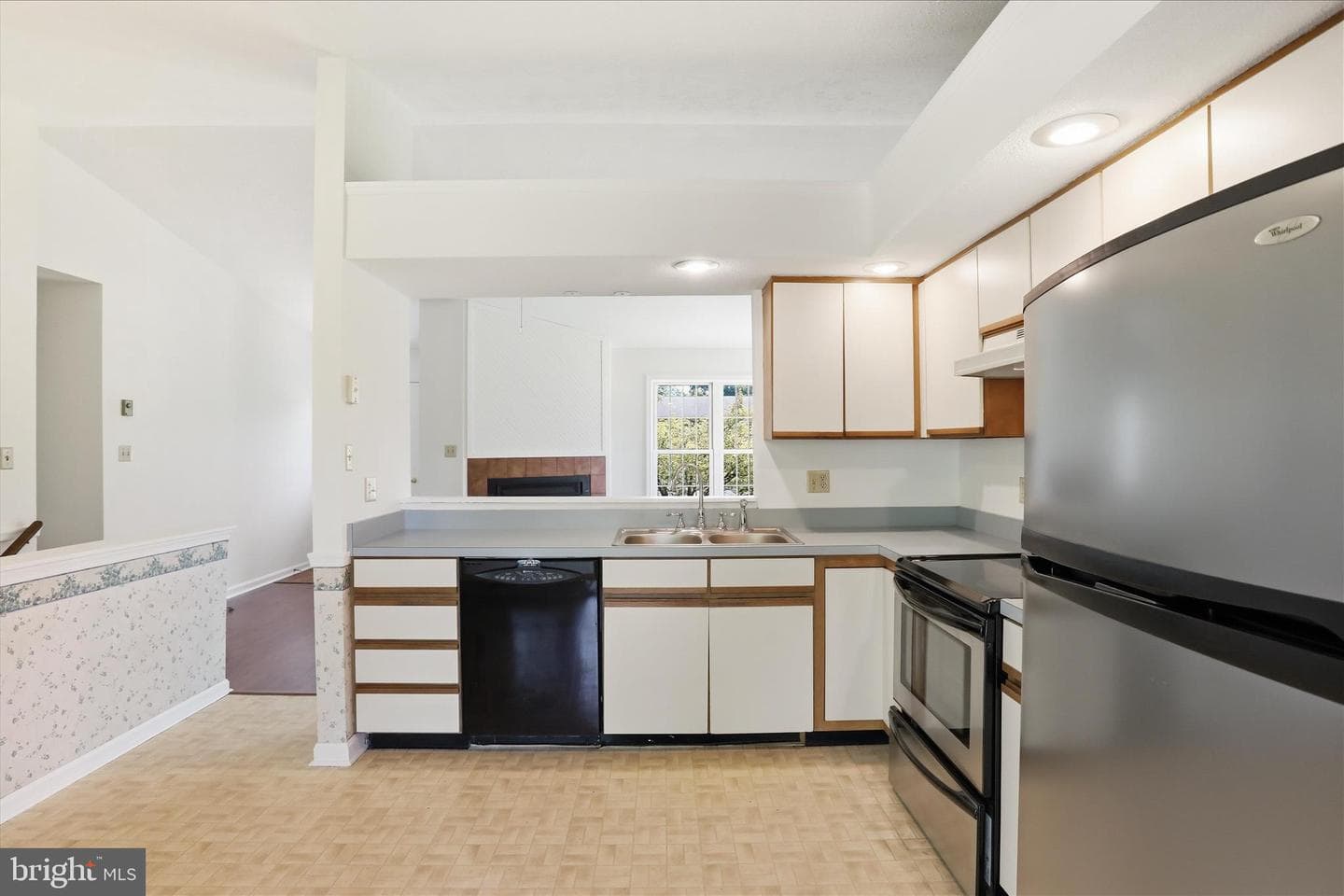 113 Bluebird Drive photo 11