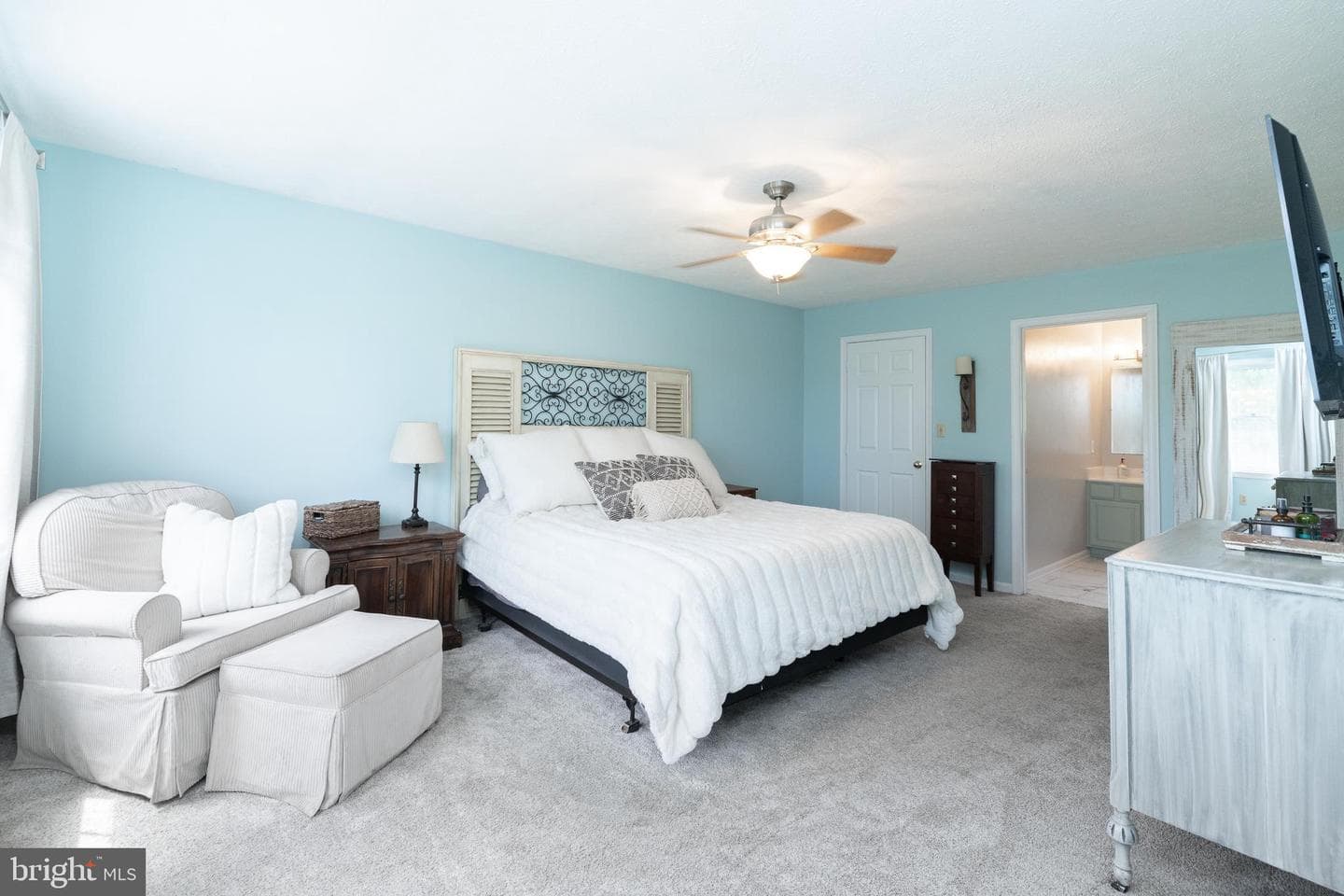 102 Settlers Circle photo 36