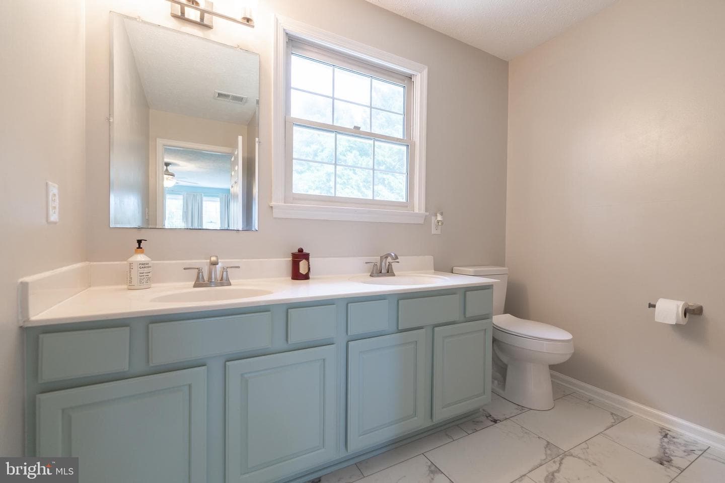 102 Settlers Circle photo 37