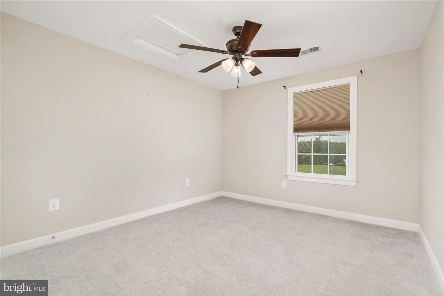 103 Fairway Circle photo 23