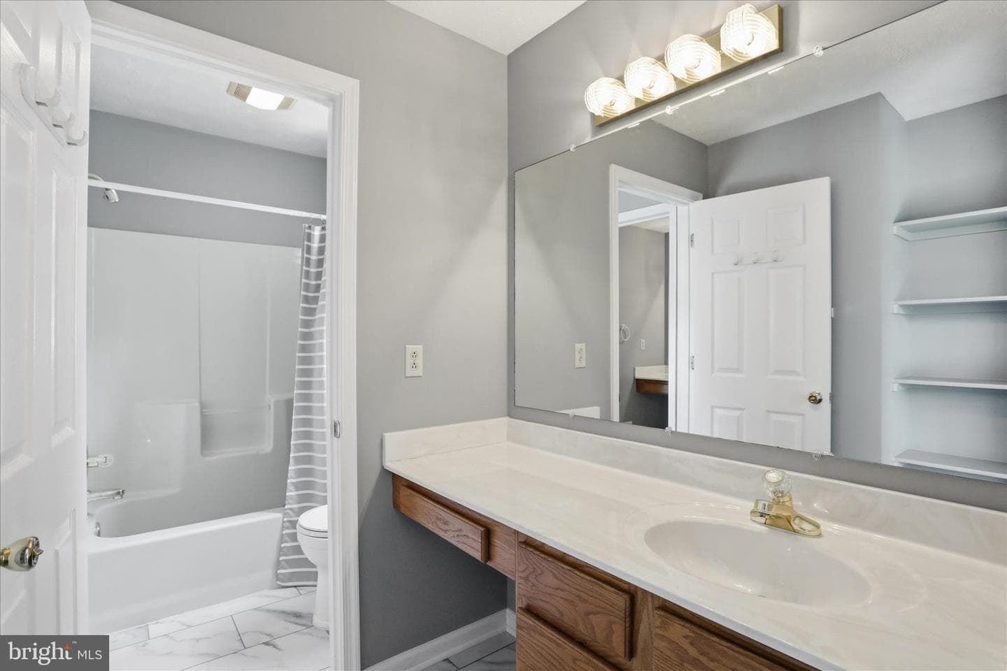 300 Tavistock Drive photo 24