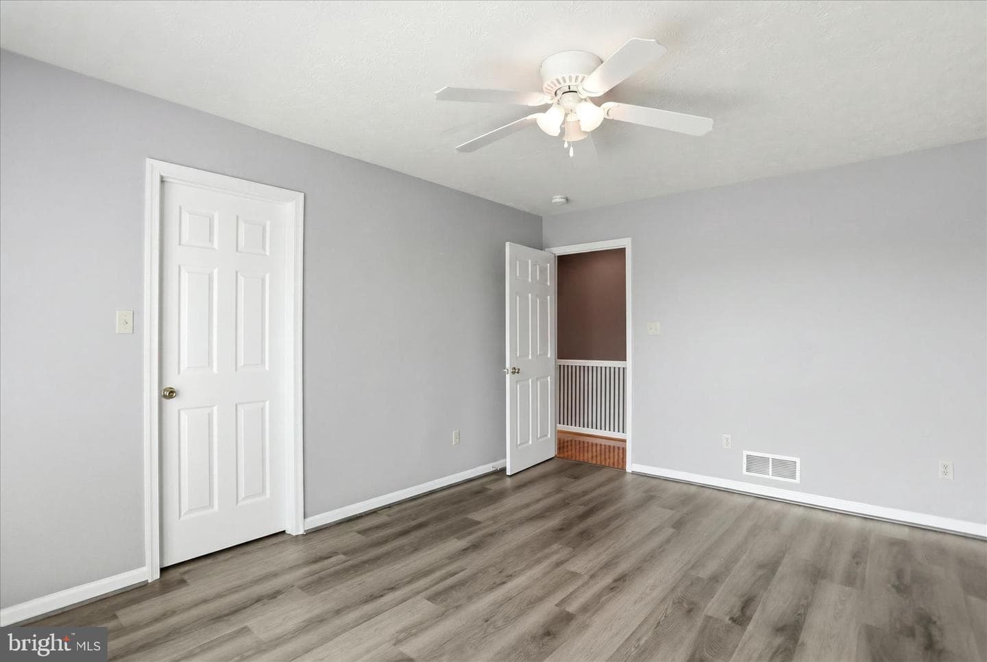 300 Tavistock Drive photo 25