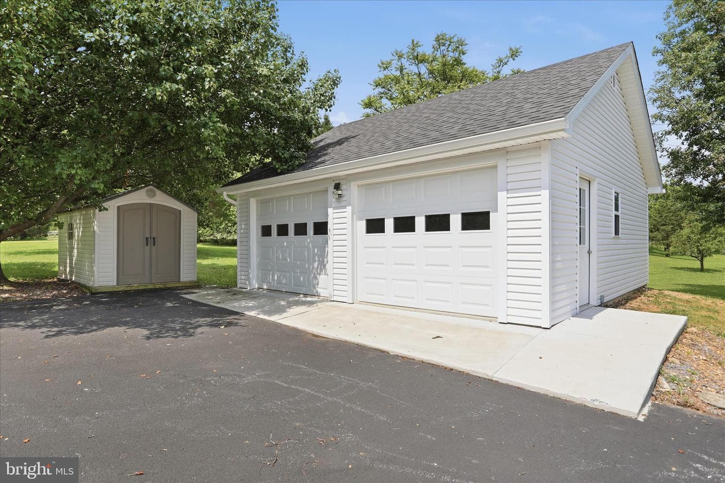 300 Tavistock Drive photo 61