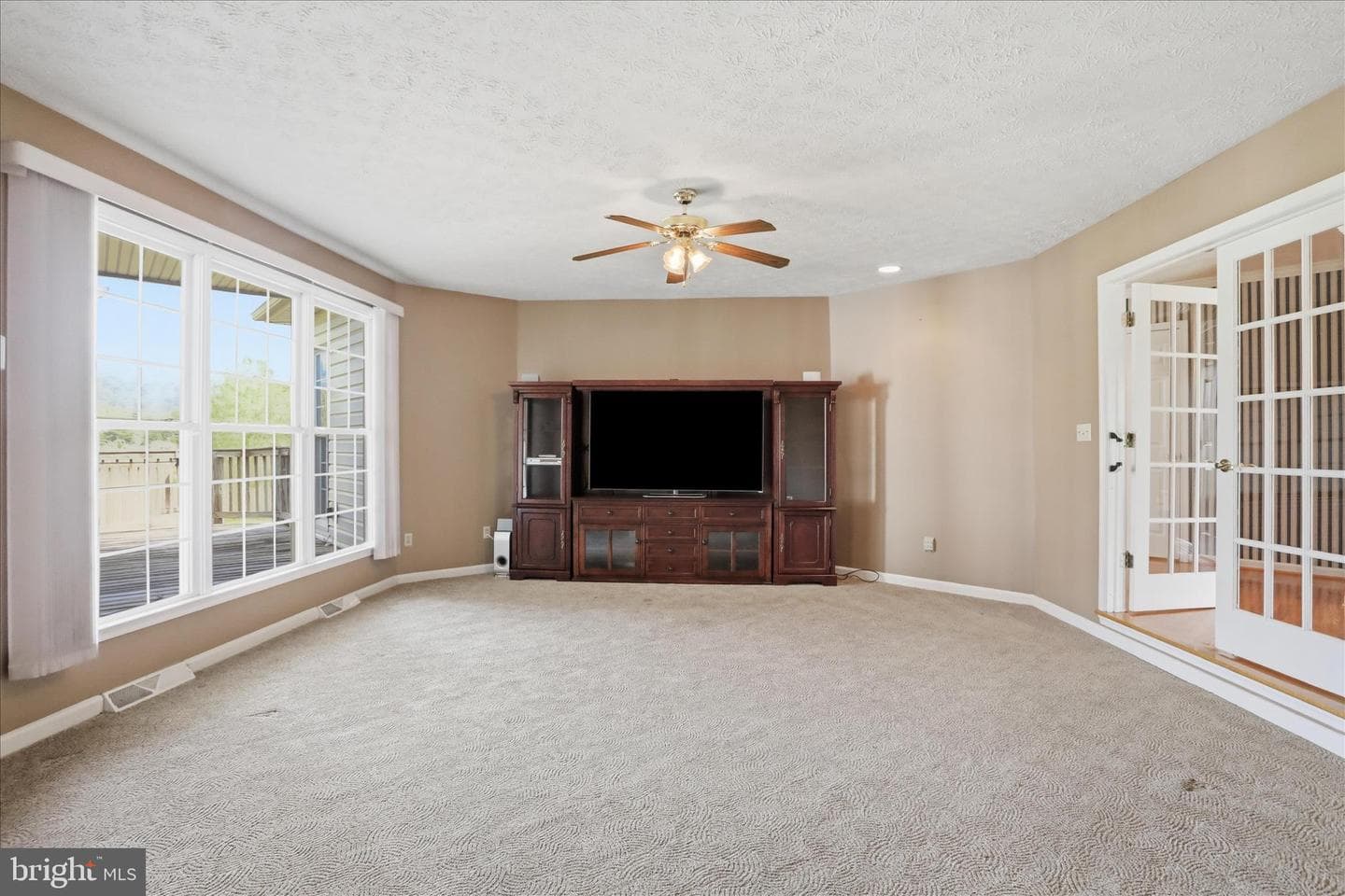 300 Tavistock Drive photo 8