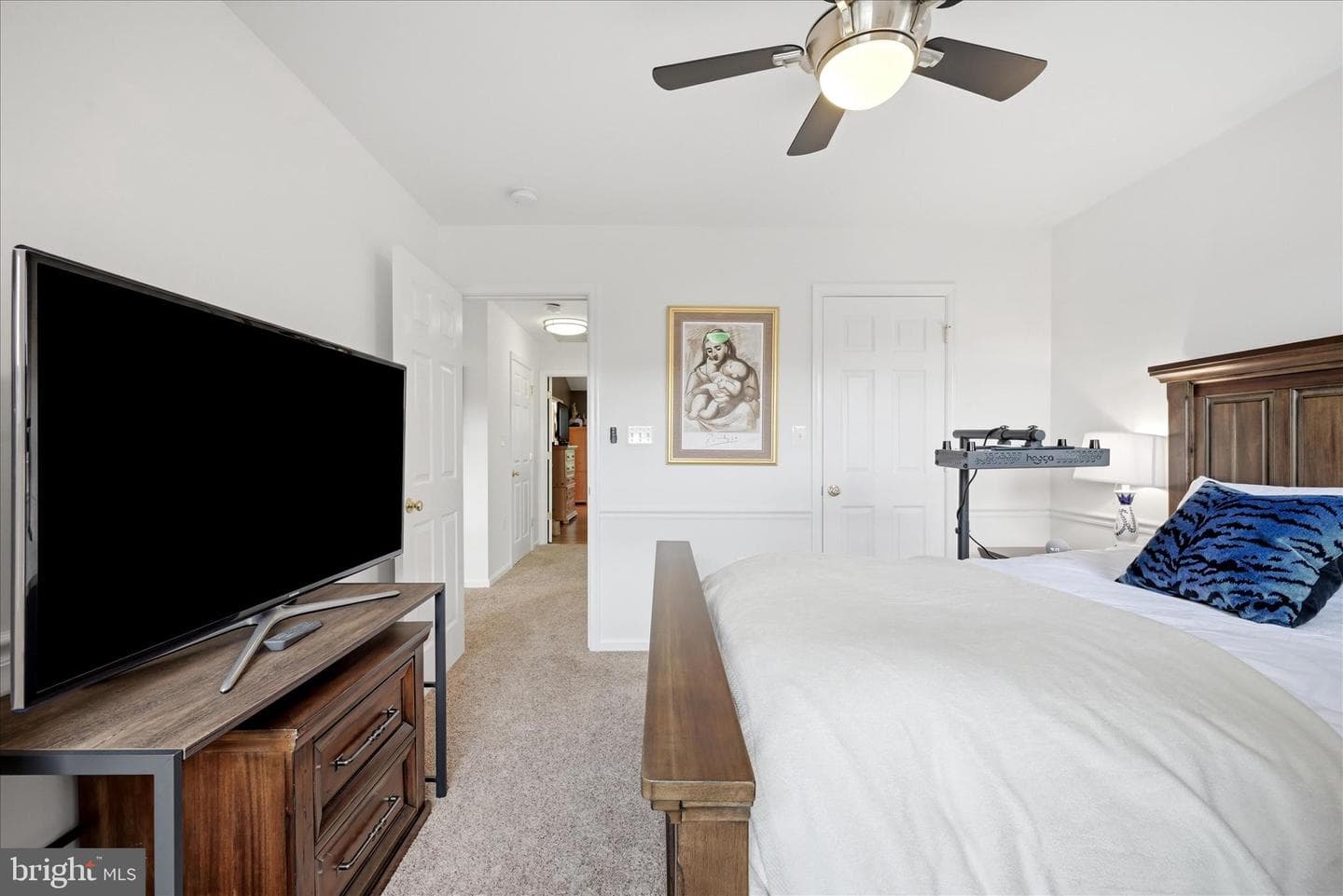 109 Cheshire Court photo 31