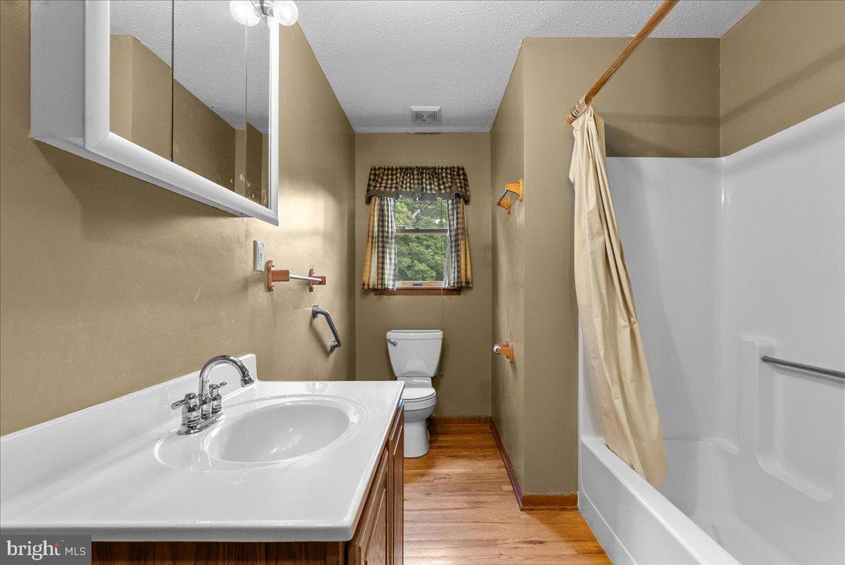 2294 Welltown Road photo 13