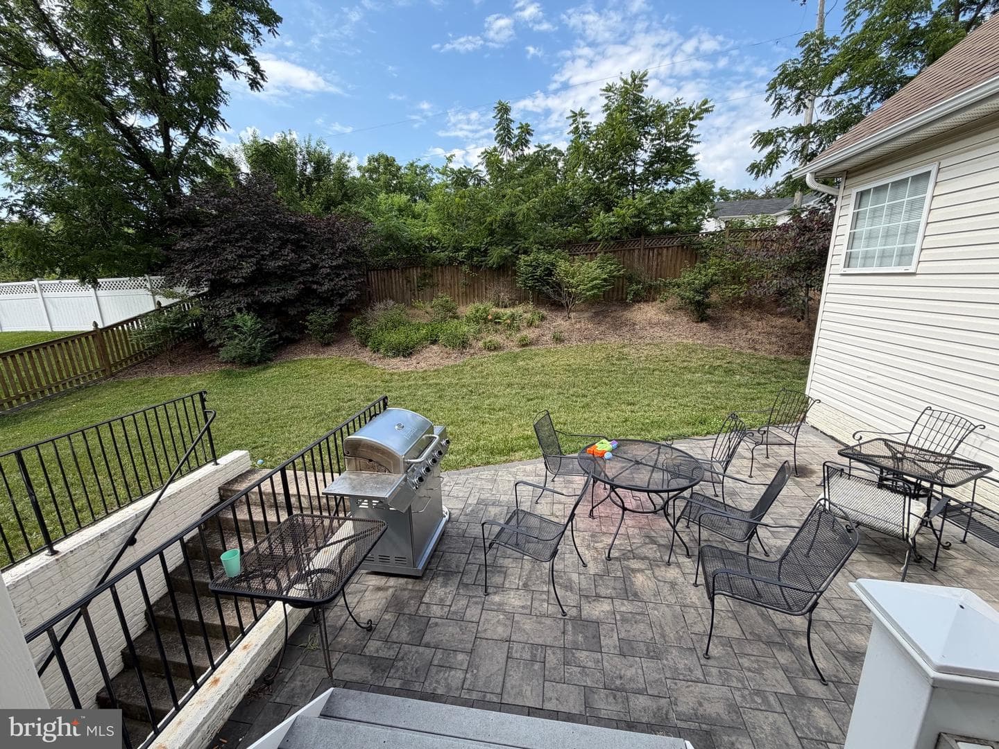 104 Hayvenhurst Court photo 9