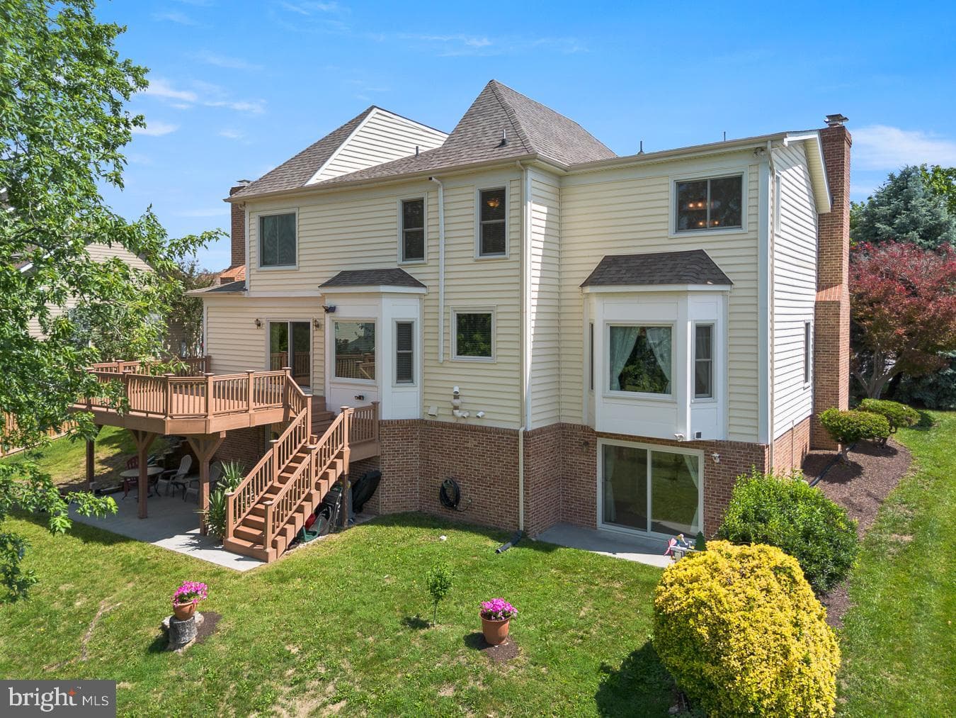 295 Huntersridge Road photo 6