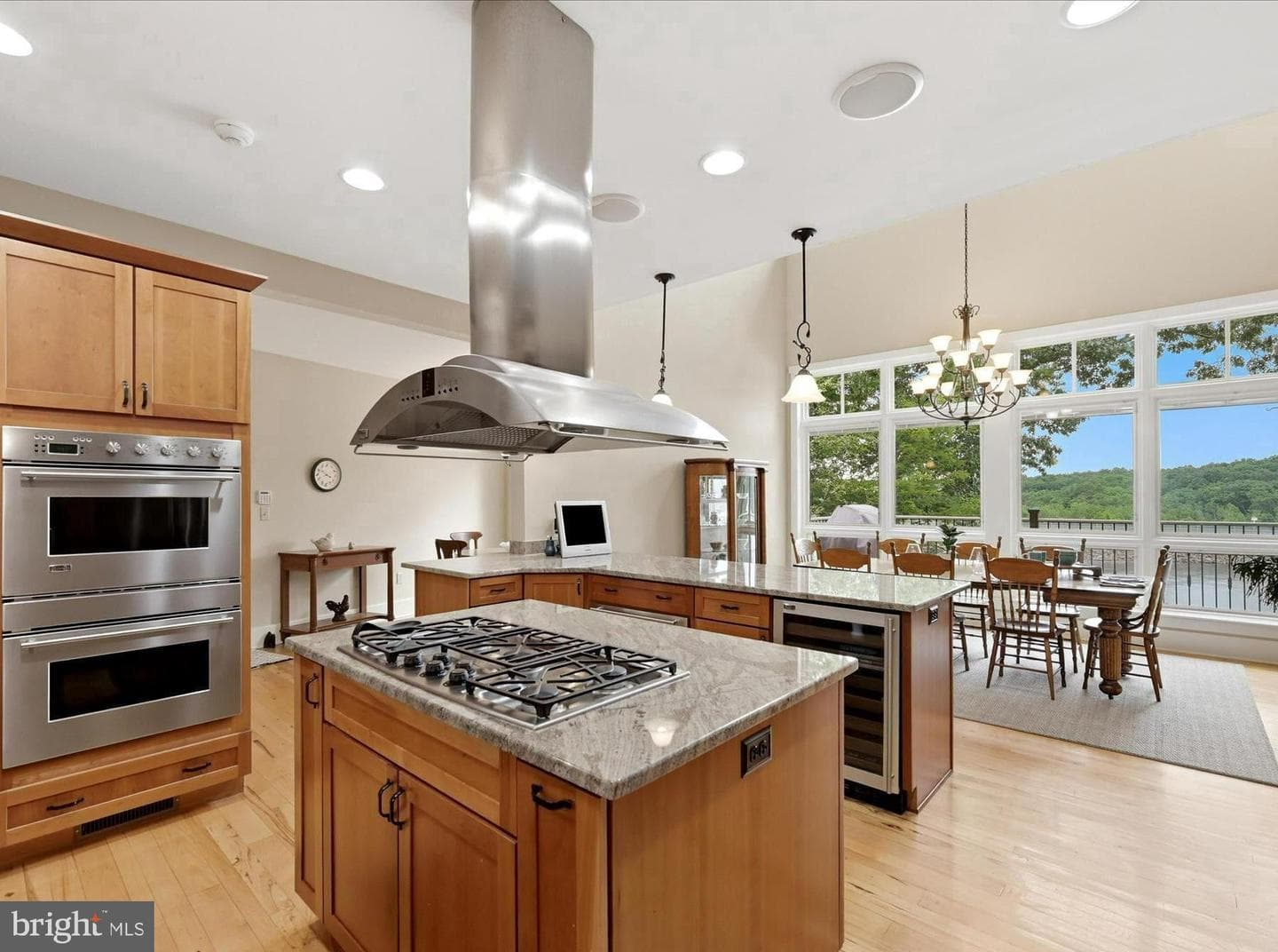 130 Lake Shore Drive photo 11