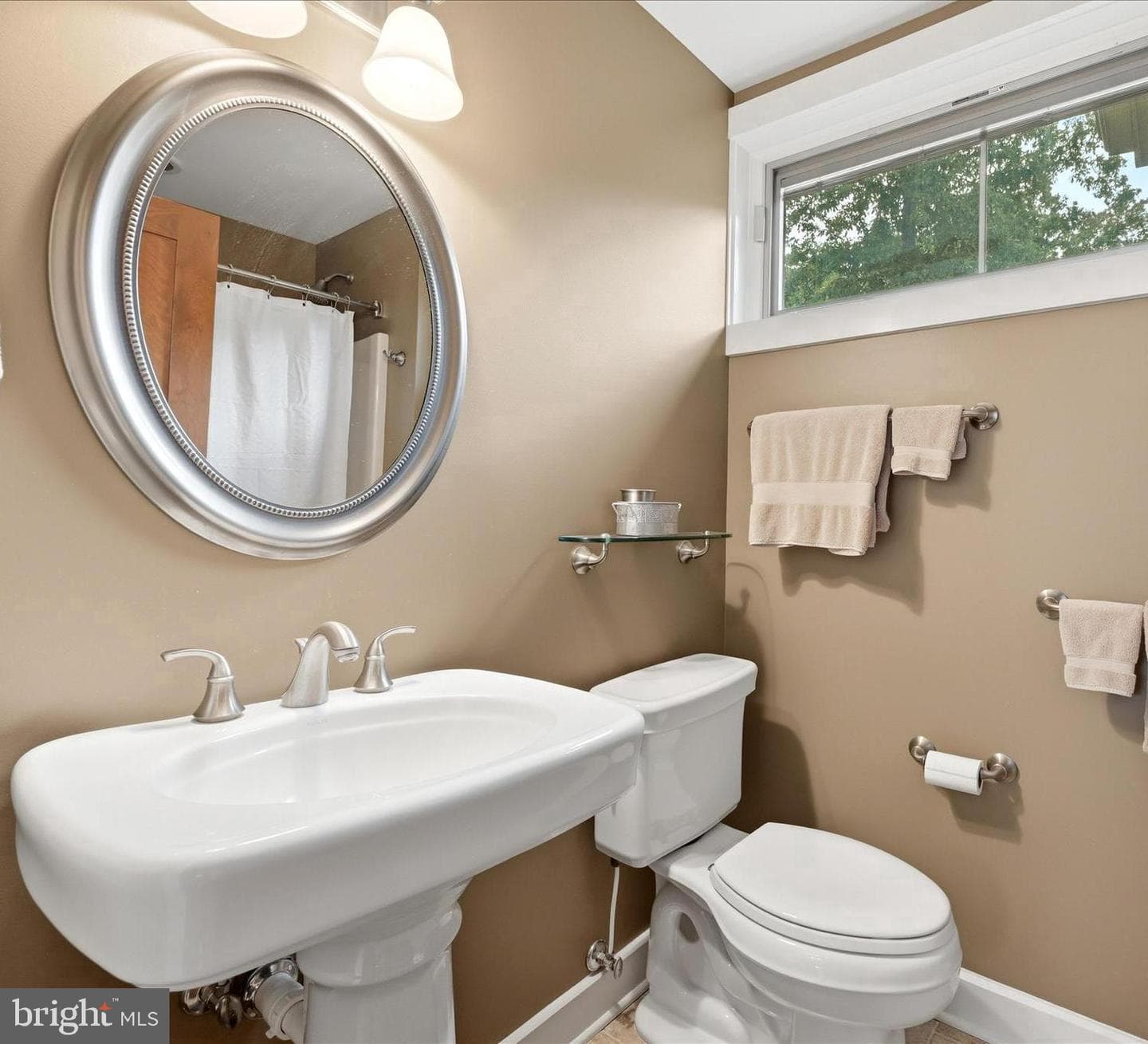 130 Lake Shore Drive photo 38