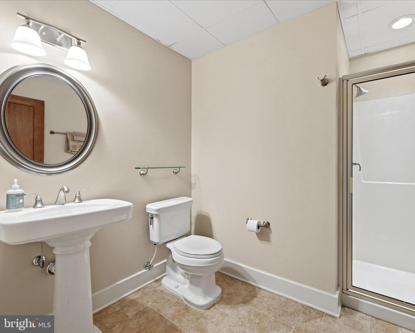 130 Lake Shore Drive photo 48