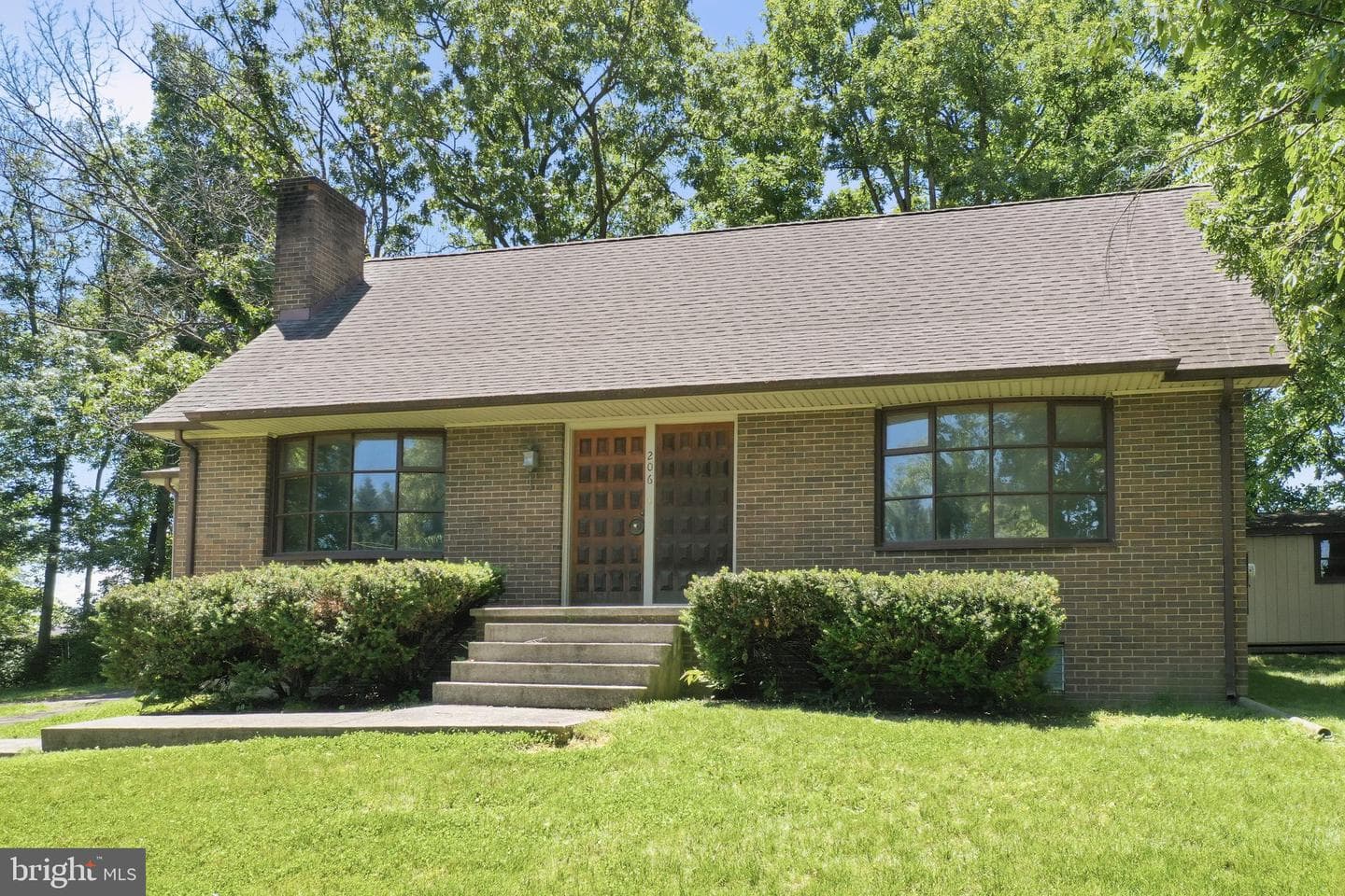206 Dogwood Road photo 4