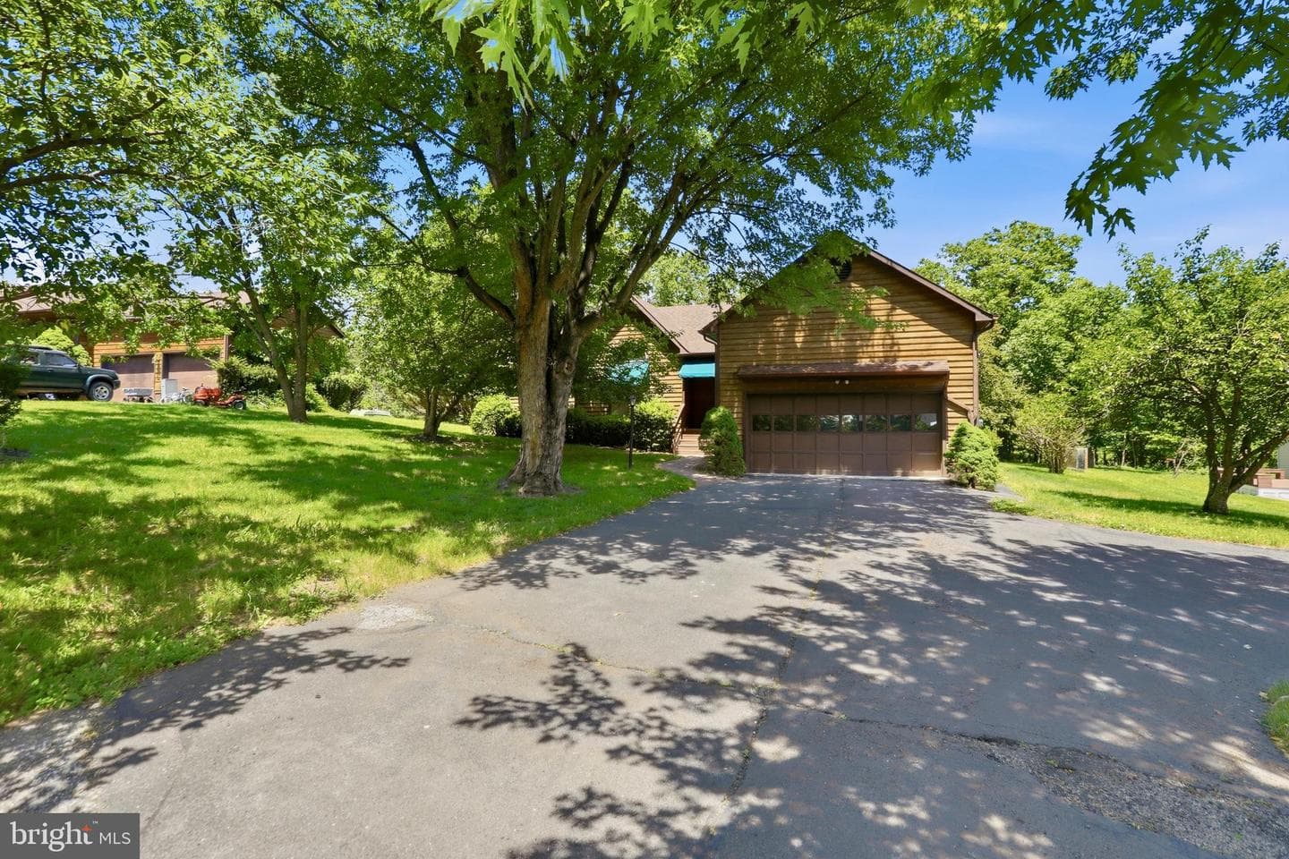 408 Masters Drive photo 4