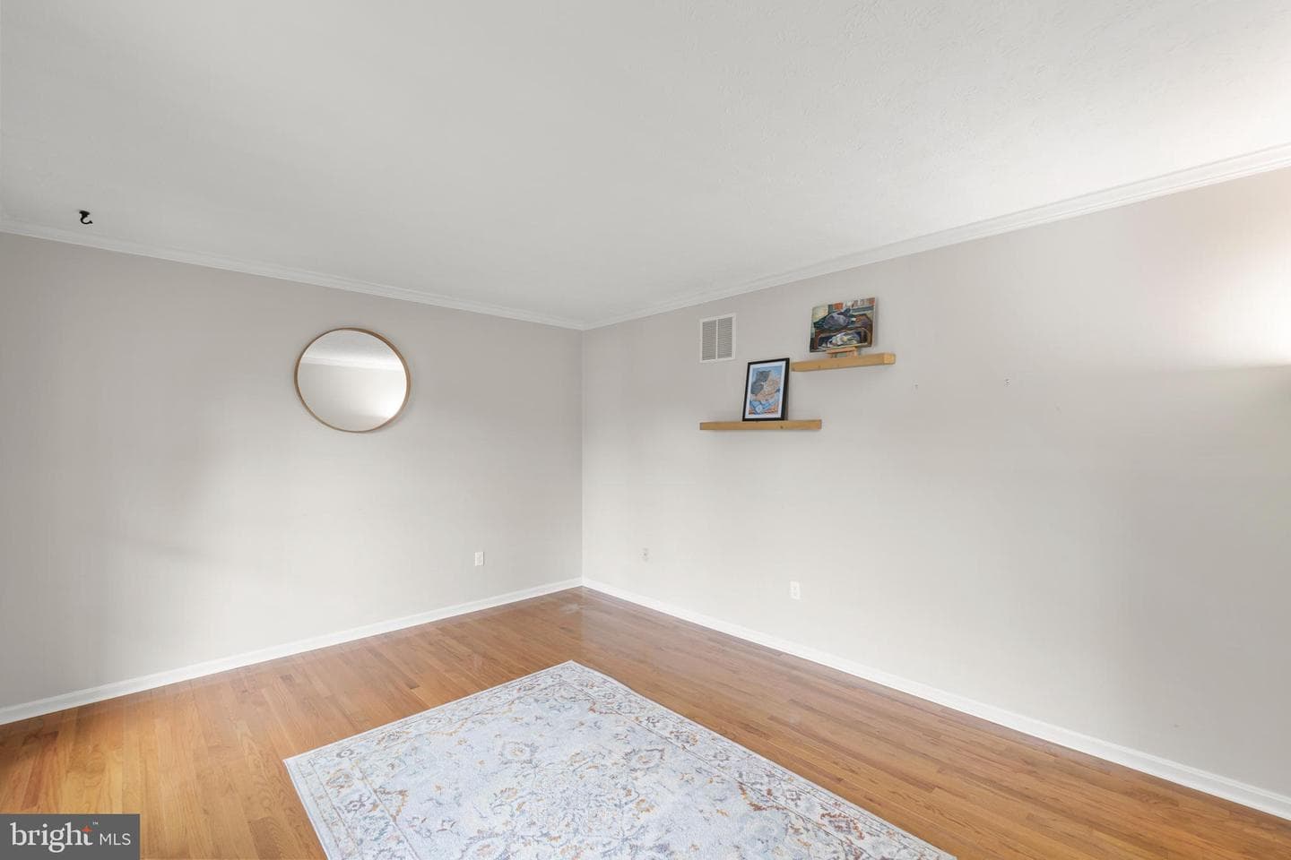 112 Twigg Court photo 14