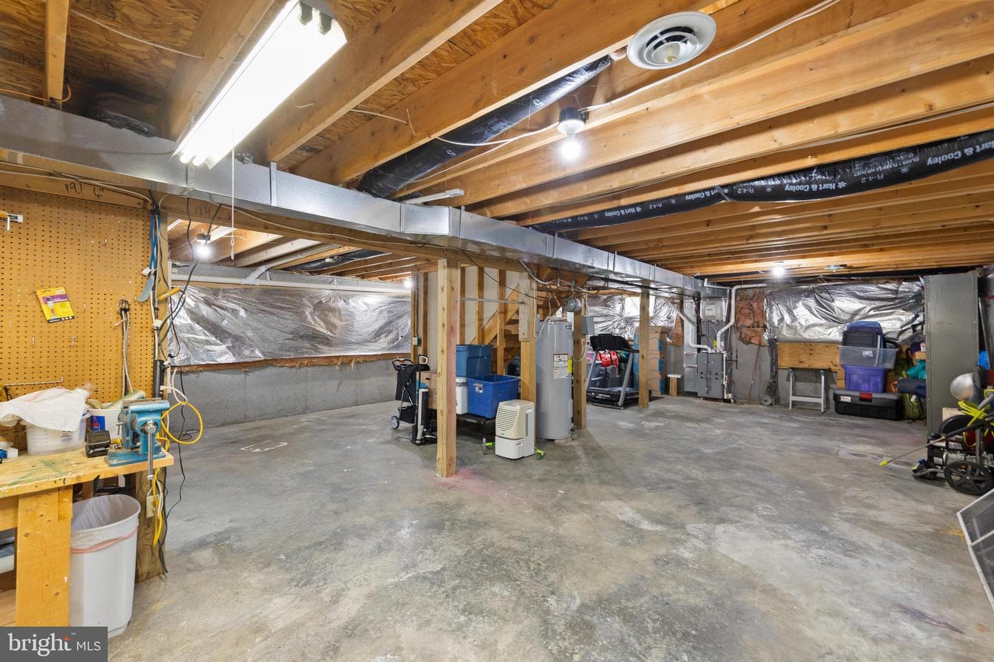 112 Twigg Court photo 40