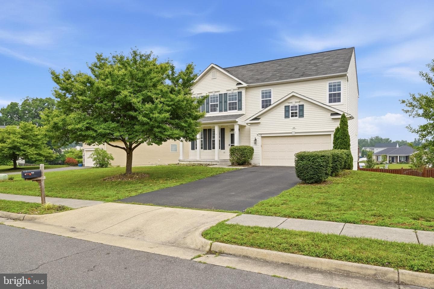 105 Collington Ct, Stephens City