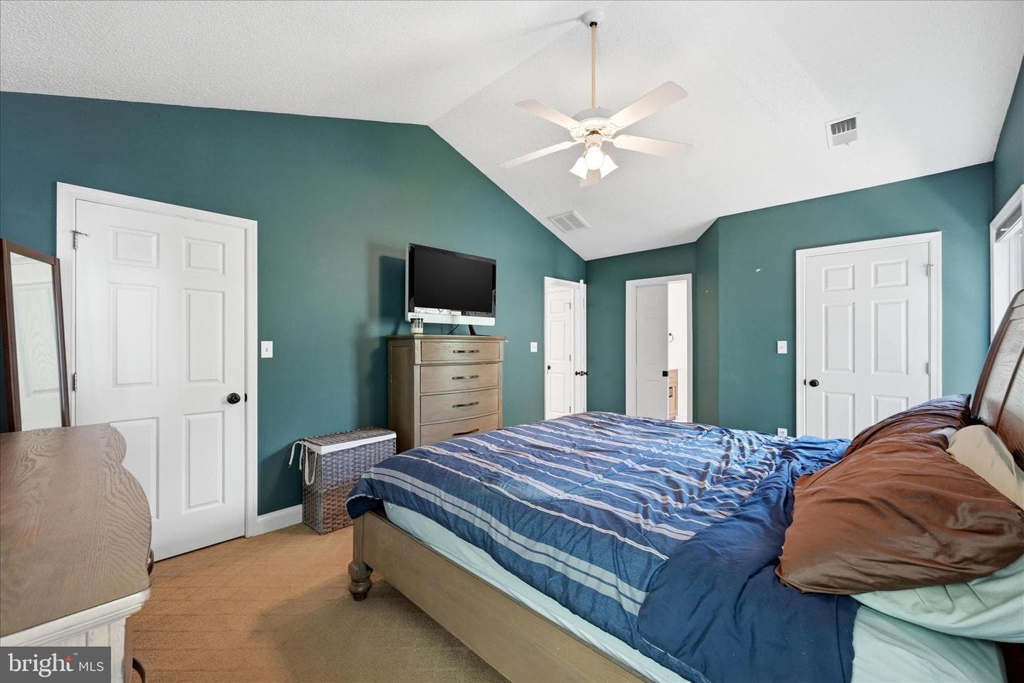 102 Clevenger Court photo 30