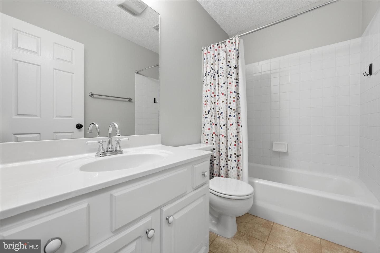 102 Clevenger Court photo 40