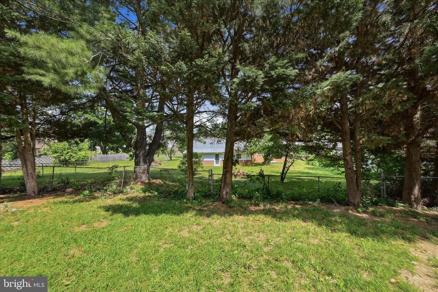 102 Clevenger Court photo 45