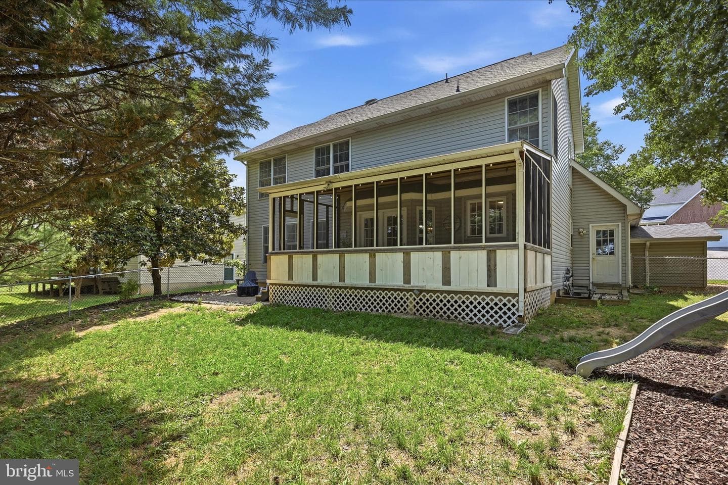102 Clevenger Court photo 47