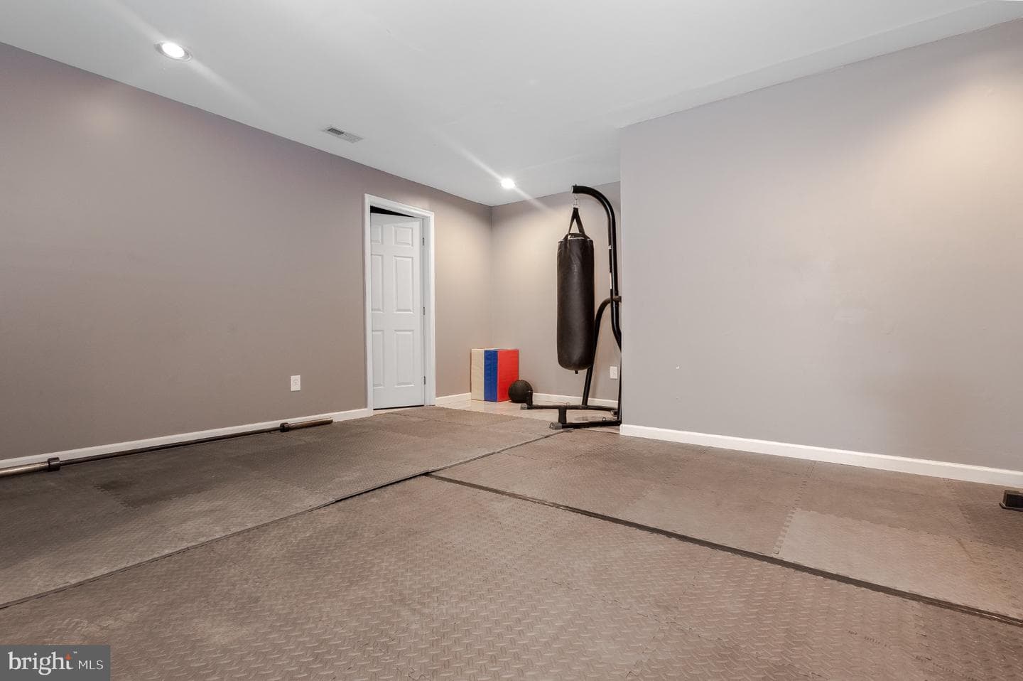 135 Blackburns Ford Drive photo 34