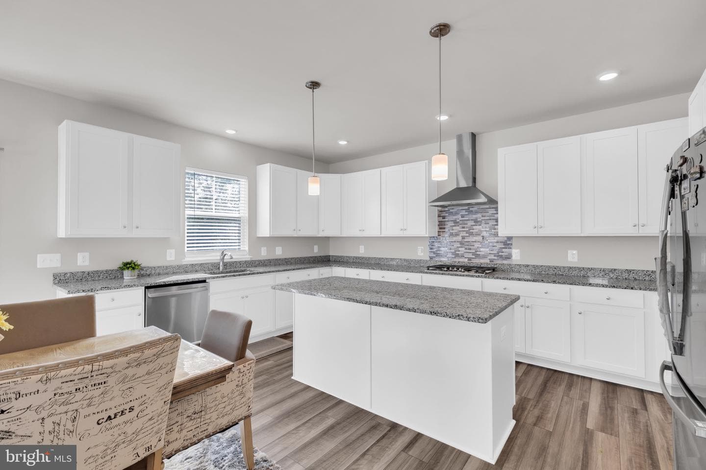131 Thornton Way photo 17