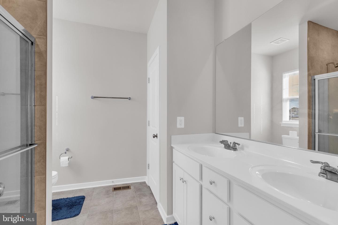 131 Thornton Way photo 22