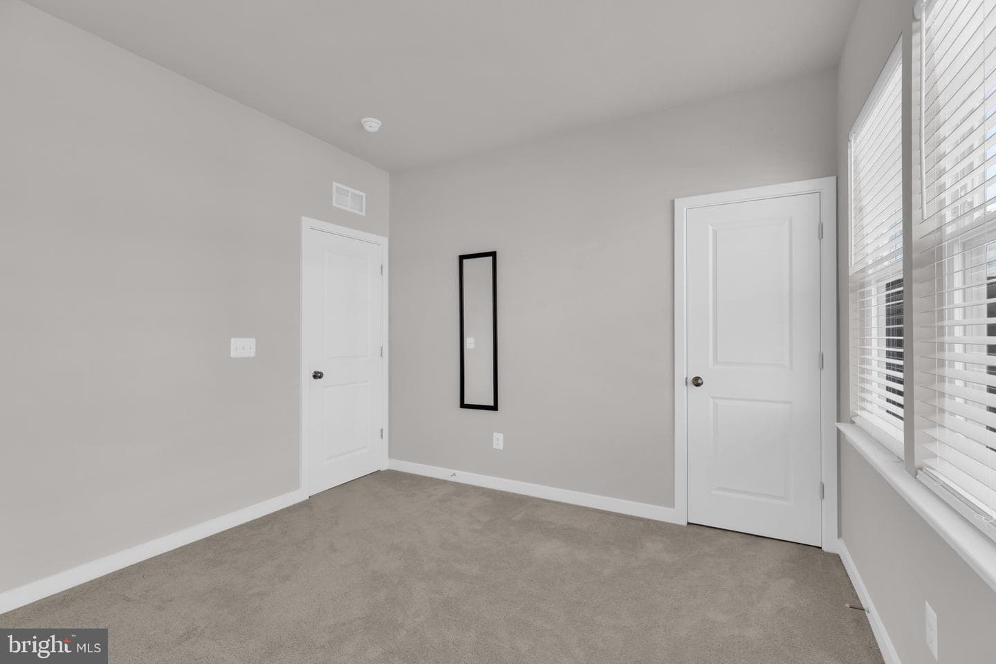 131 Thornton Way photo 25